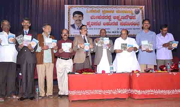 ಶಿಷ್ಠ ಸಾಹಿತ್ಯಕ್ಕೆ ಜನಪದ ತಾಯಿ ಬೇರು: ಶ್ರೀಕಂಠ ಕೂಡಿಗೆ ಶಿಷ್ಠ ಸಾಹಿತ್ಯಕ್ಕೆ ಜನಪದ ತಾಯಿ ಬೇರು: ಶ್ರೀಕಂಠ ಕೂಡಿಗೆ